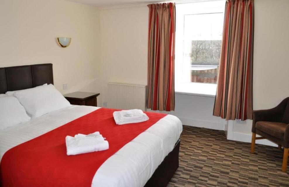 Lochway Hotel Dumbarton Eksteriør bilde