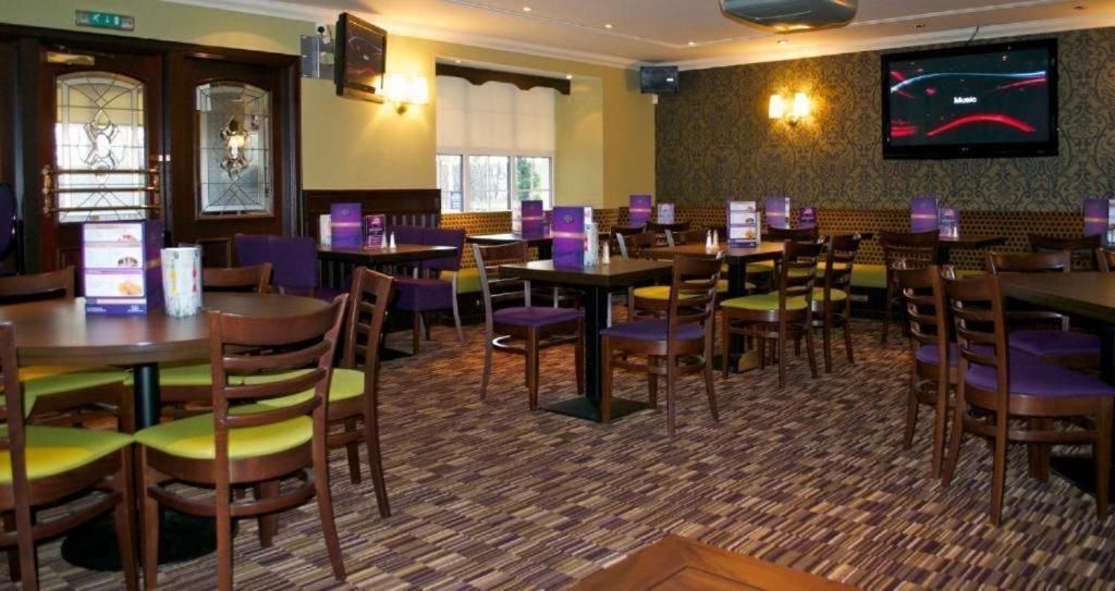 Lochway Hotel Dumbarton Eksteriør bilde