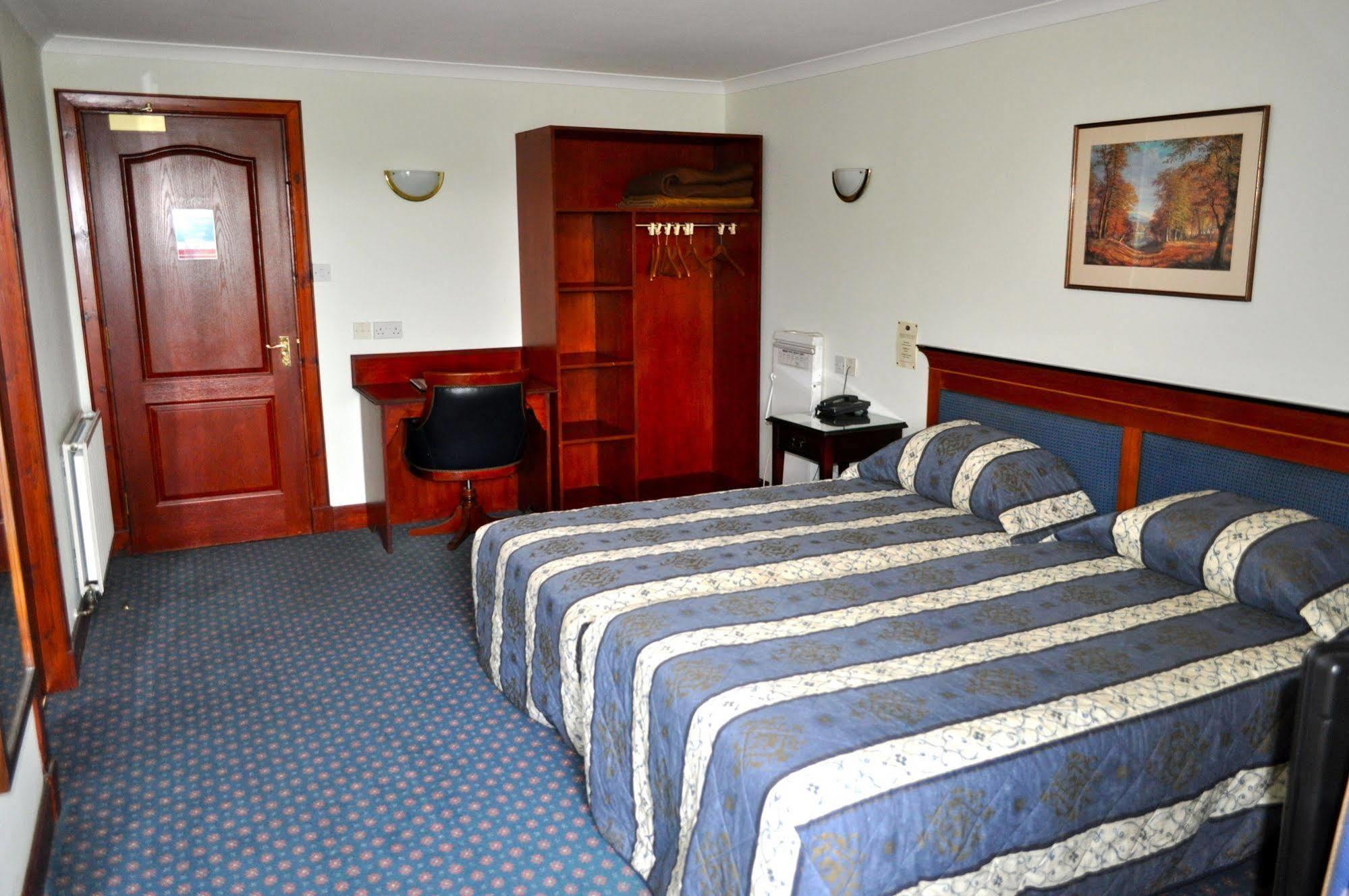 Lochway Hotel Dumbarton Eksteriør bilde